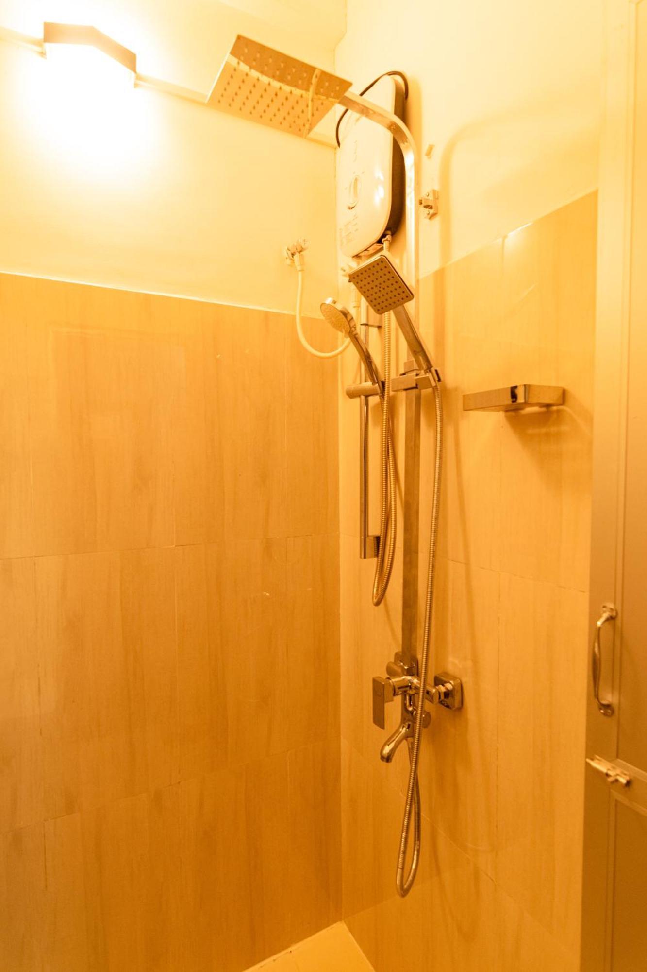 Omega Villa 高尔 外观 照片