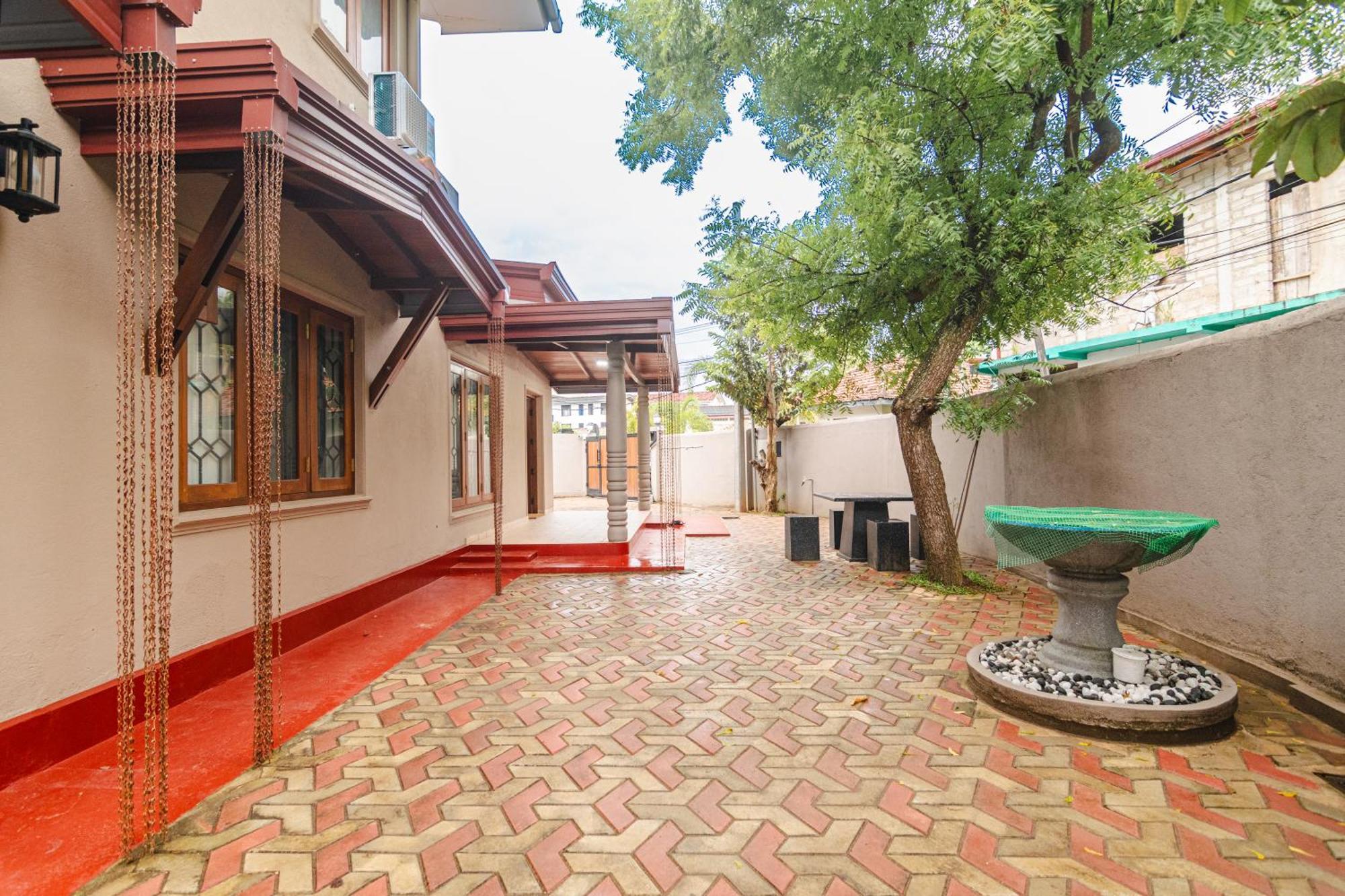 Omega Villa 高尔 外观 照片