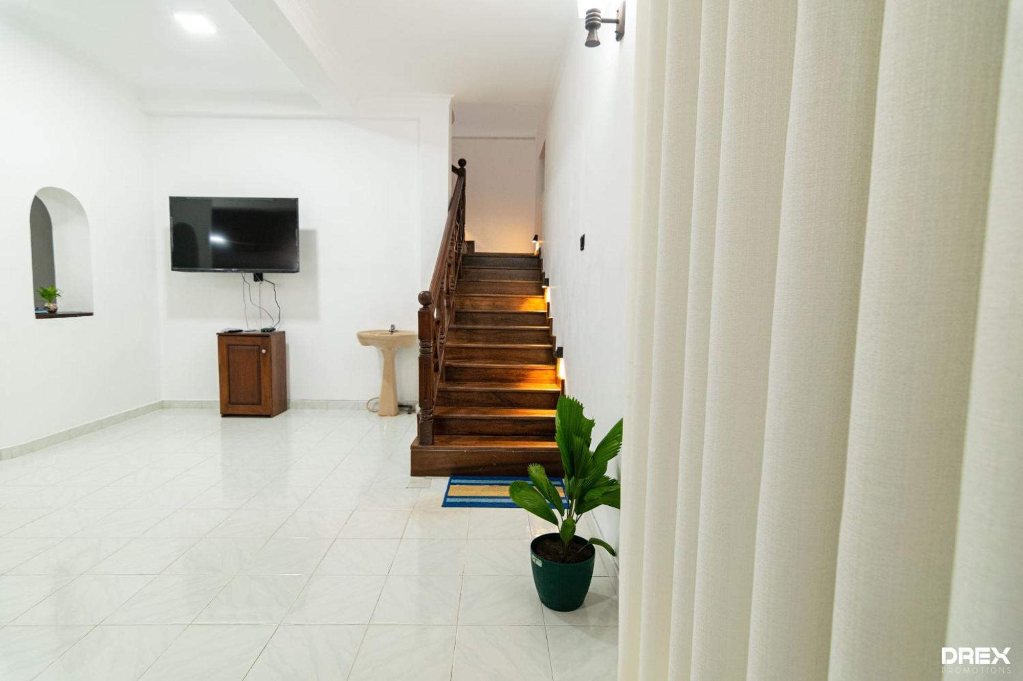 Omega Villa 高尔 外观 照片